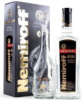 Vodka "Nemiroff - Original" + Karaffe Set 40% vol. 0,7l 